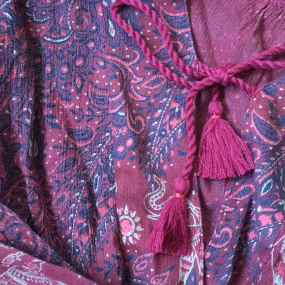 🐘 HOLLISTER Tunic 🐘 - Picture 3 of 5